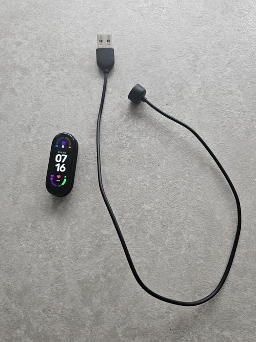 Фітнес браслет Xiomi mi band 6