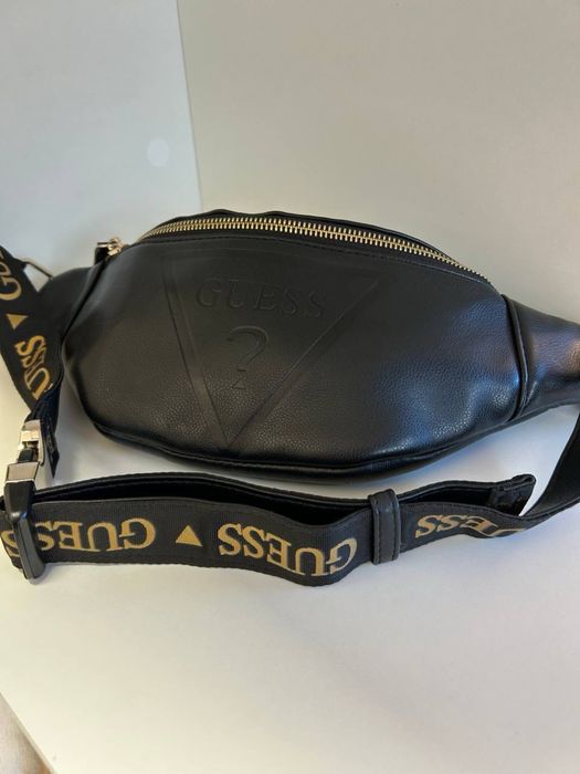 Продам бананку GUESS