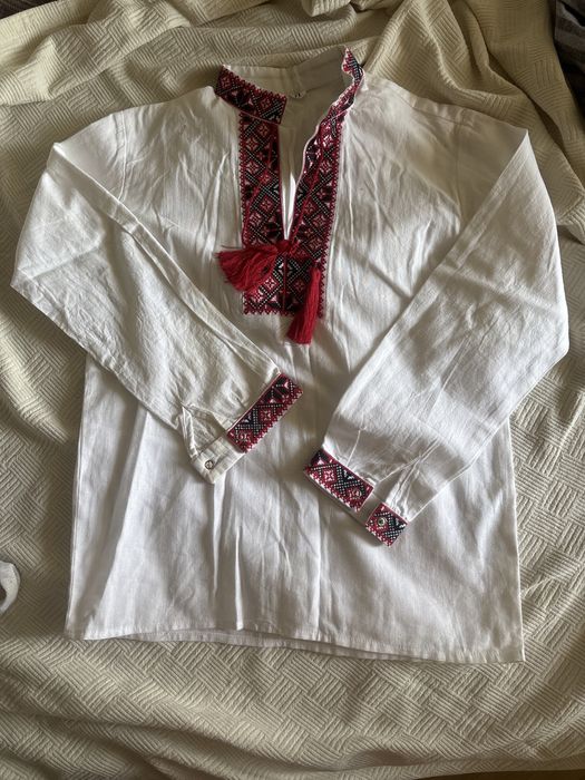 Вишиванка на хлопчика нова 9-11 років