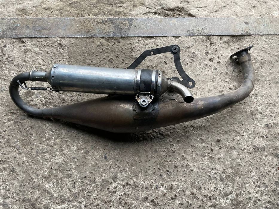 Труба solo c 16 на Yamaha aerox (minareli horizontal)