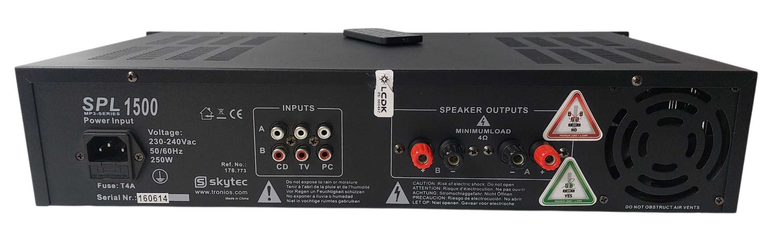 Wzmacniacz SKYTEC 1500 MP3 z Pilotem