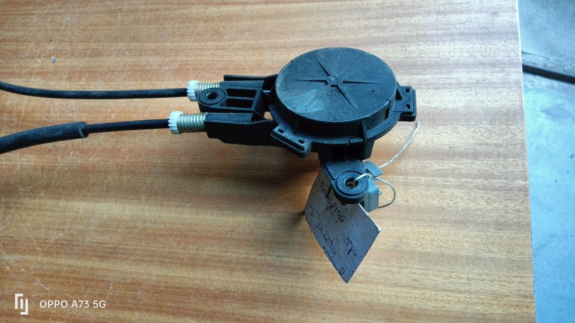 Elevador de vidro Peugeot 106 / citroen saxo