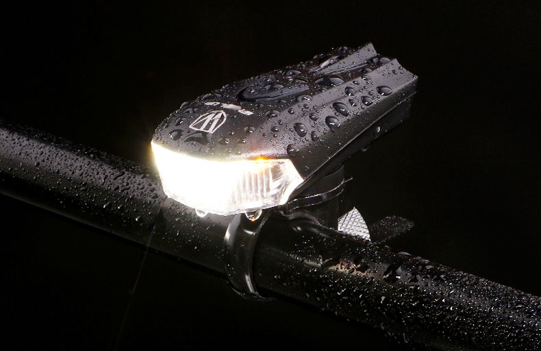 Lampa Rowerowa Led Przednia 400Lm Z Czujnikiem Usb Wheel Up