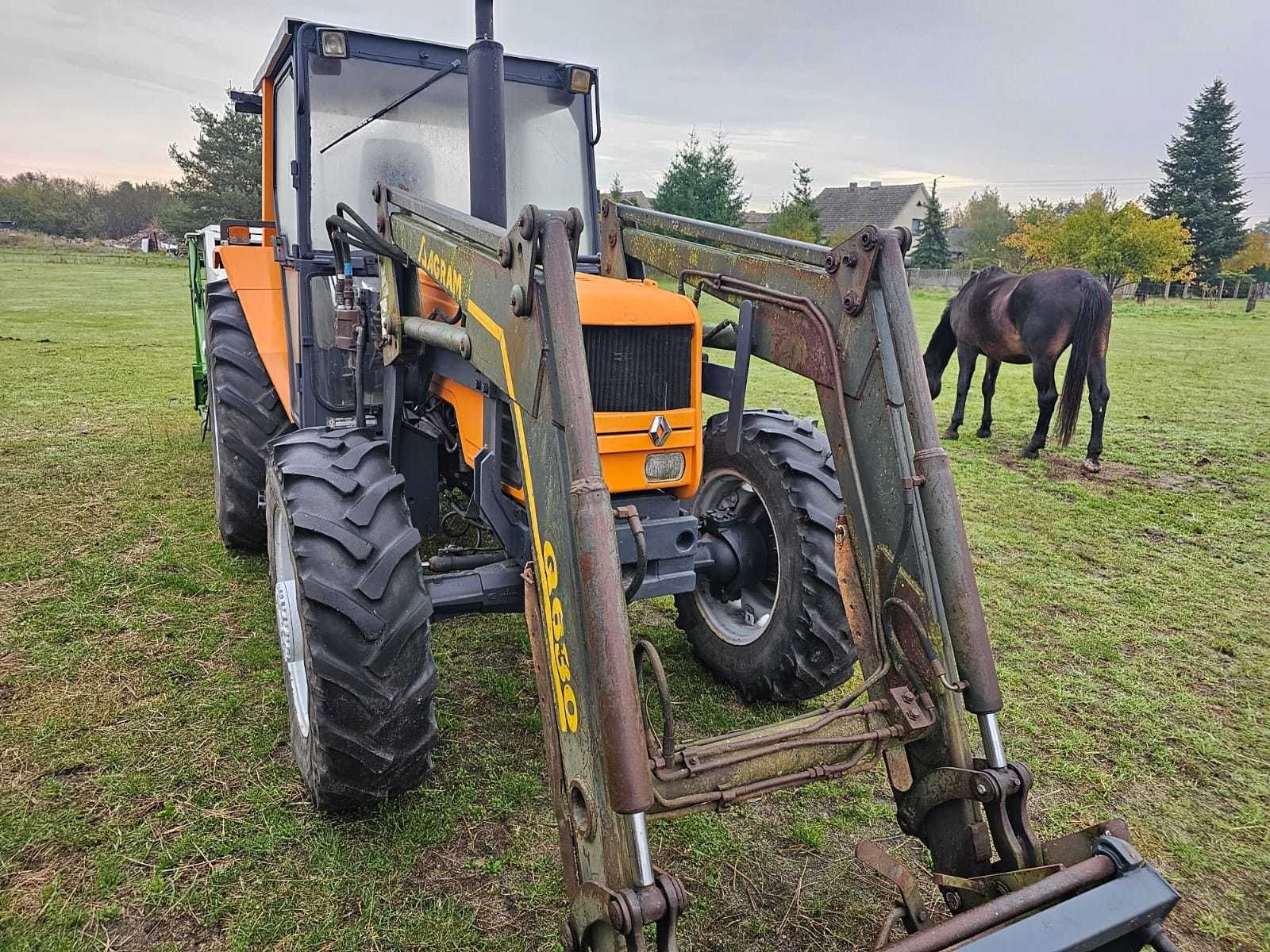 Ciągnik rolniczy Renault T 3132