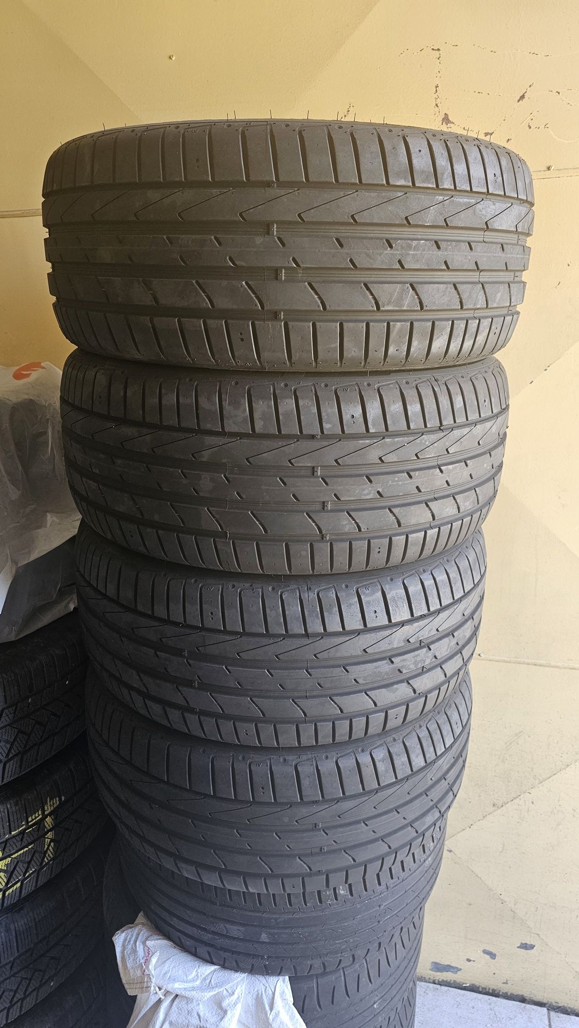 Opony letnie Hankook ventus s1 evo 2 245/45 r18