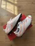 Chuteiras novas Puma