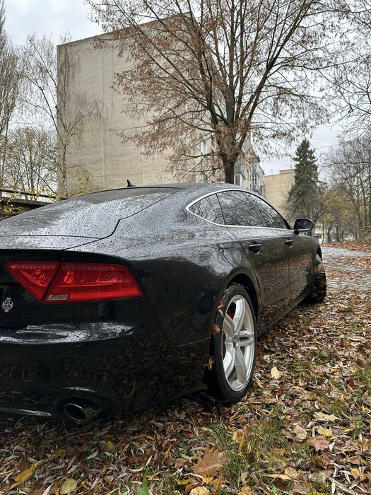 AUDI A7 2011 року