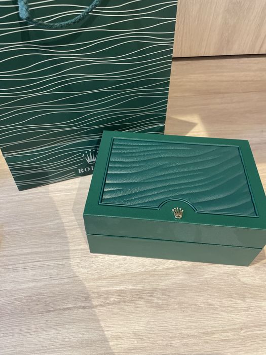 Rolex Pepsi novo com caixa e acessórios