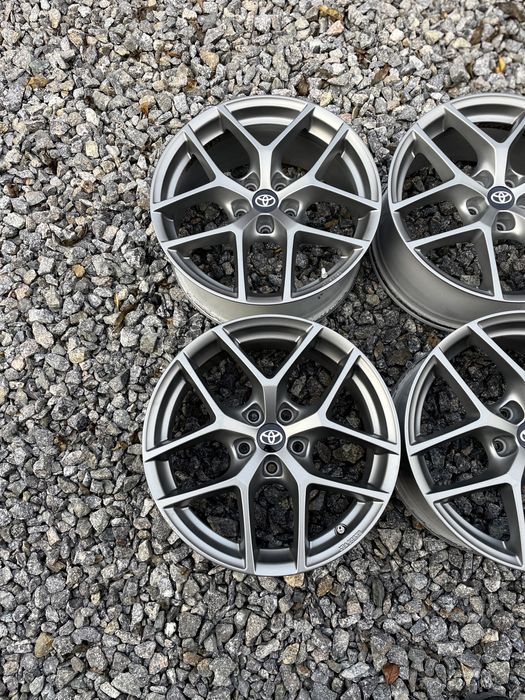 Диски Borbet R18 5.114.3 ET40 Тойота Рав 4 Мазда СХ5 Нісан Кіа Хюндай