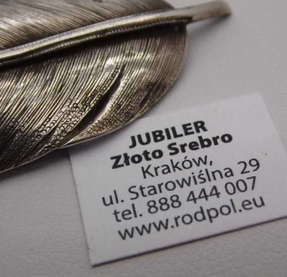 Antyczna srebrna broszka liść listek.