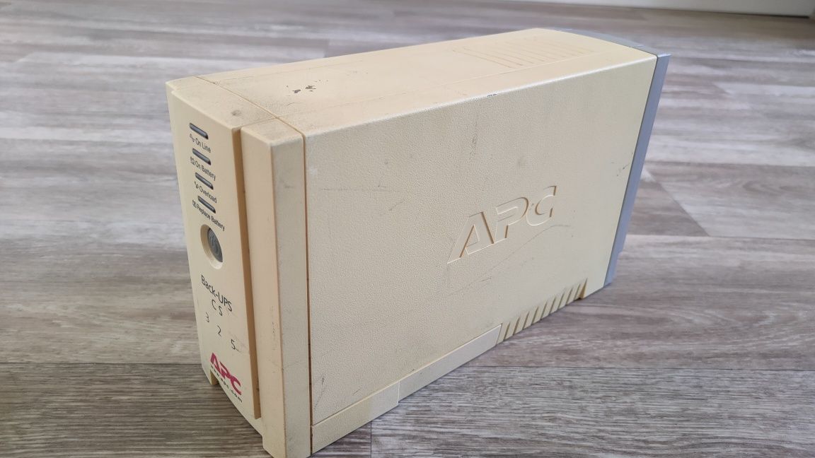 Бесперебійник ДБЖ APC Back-UPS CS 325