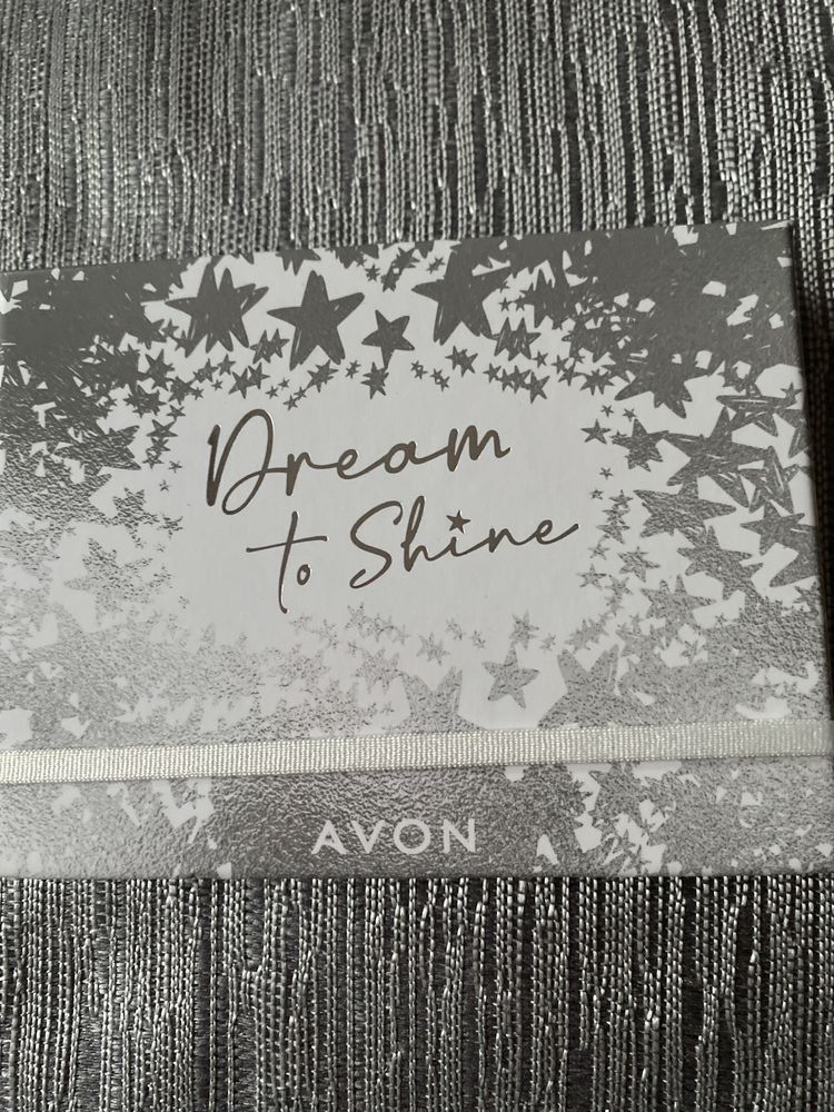 Paleta cieni do powiek od Avon