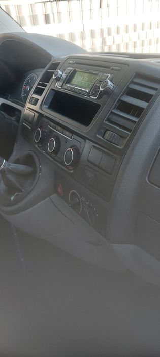 VW T5 lift transporter