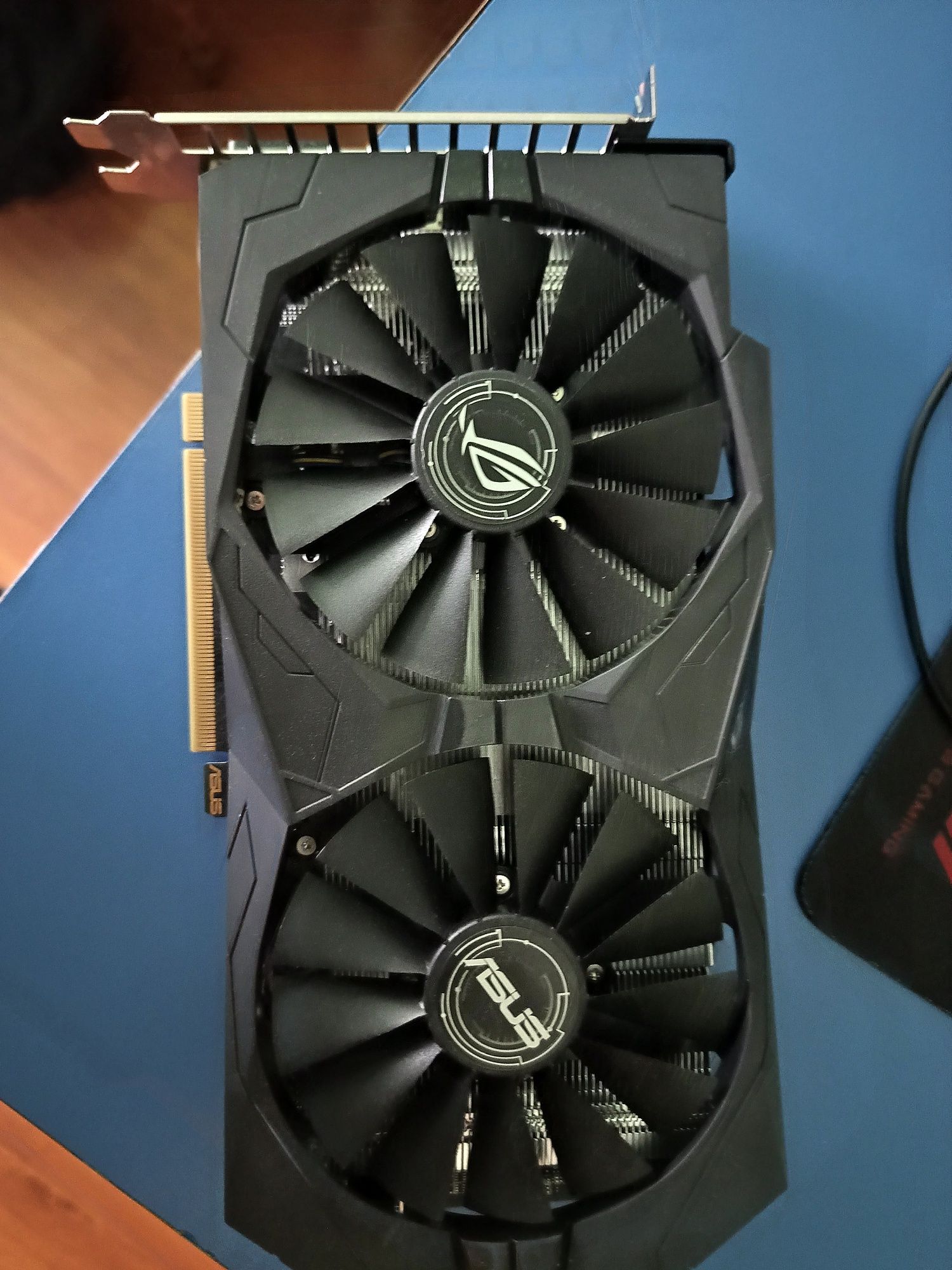 Відеокарта asus rx560 4gb