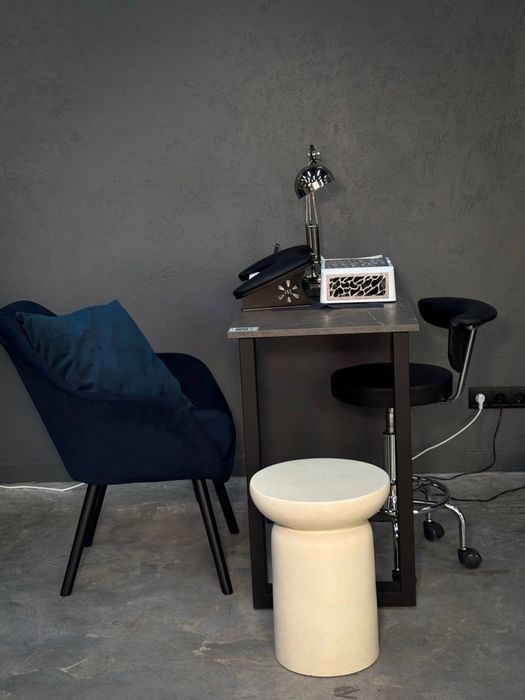 Аренда робочого місця МАНІКЮР/ПЕРУКАР