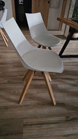 Białe Krzesła skandynawskie 6 sztuk drewno