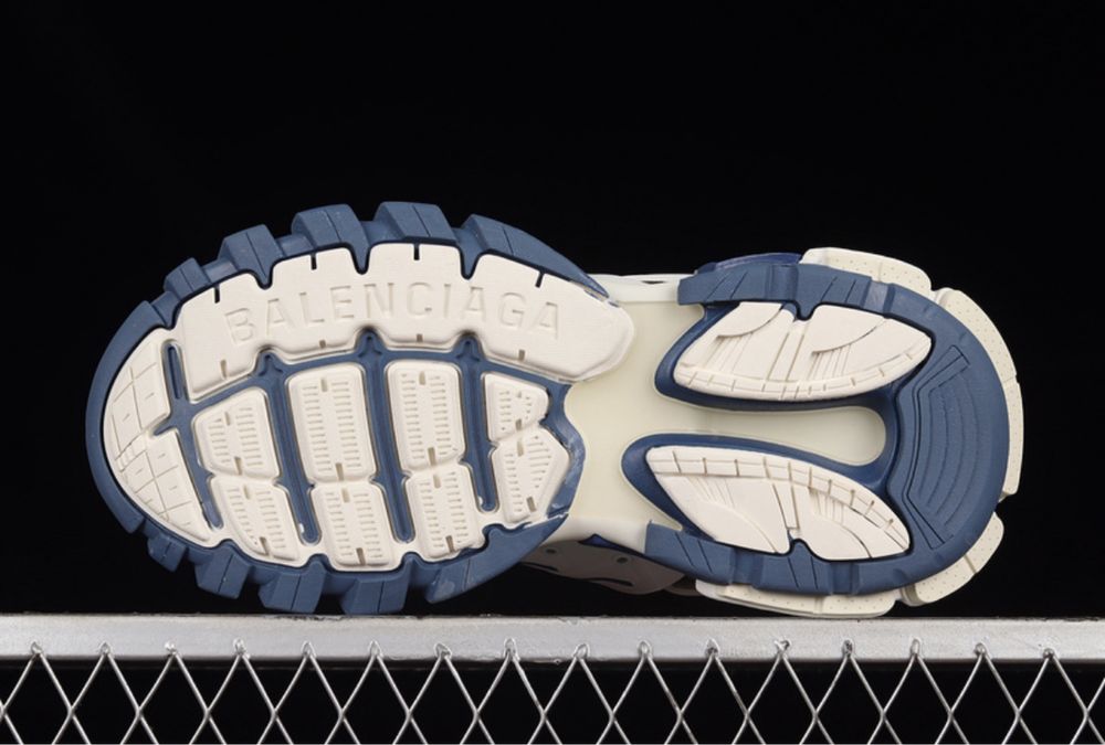 Balenciaga Track