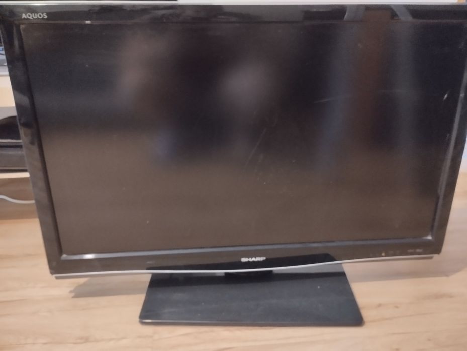 Telewizor z pilotem
