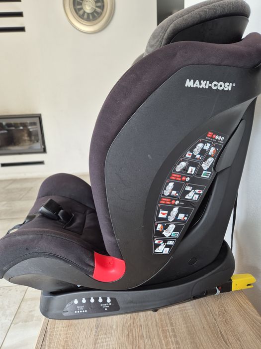 Fotelik samochodowy Maxi Cosi 9-36