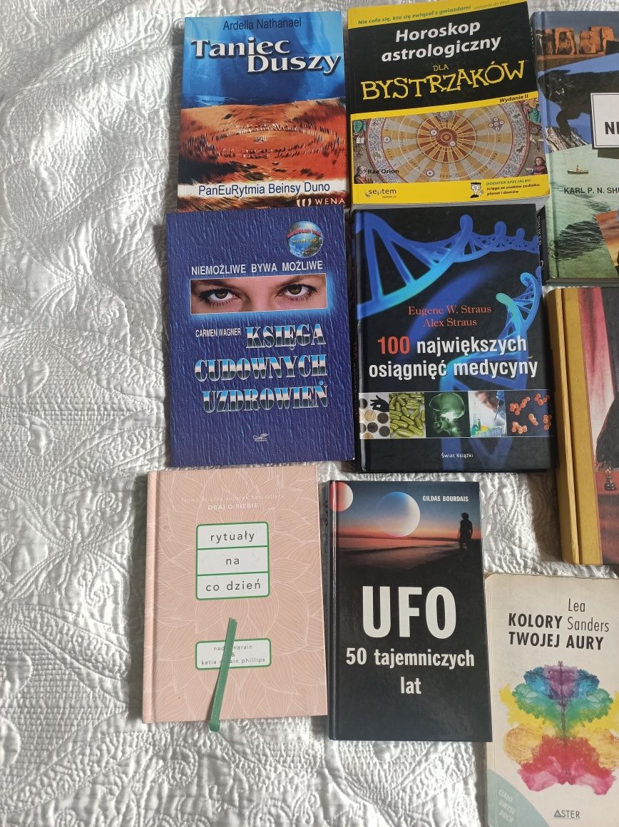 Zestaw książek ezoteryka duchowość wróżbiarstwo  tarot