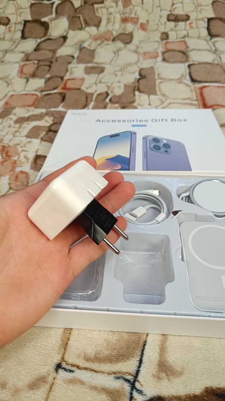 Комплект Iphone 12 magsafe зарядка павербанк блочок powerbank айфон