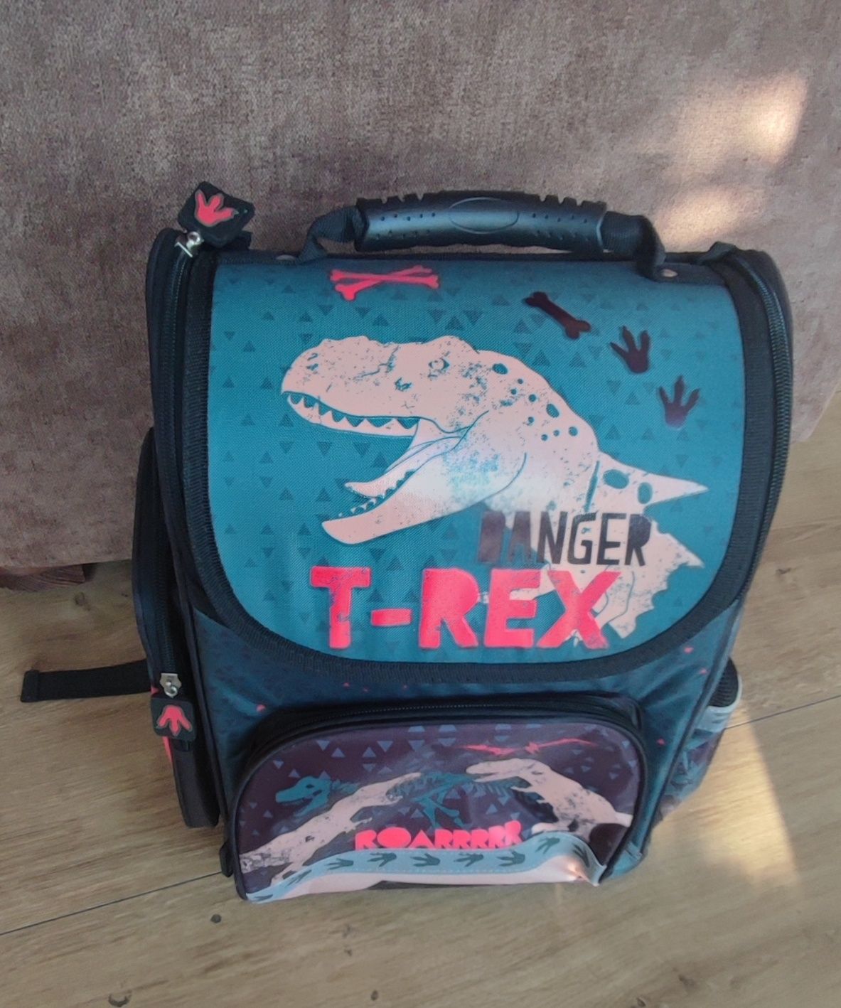 Tornister,plecak T-Rex, St. Majewski