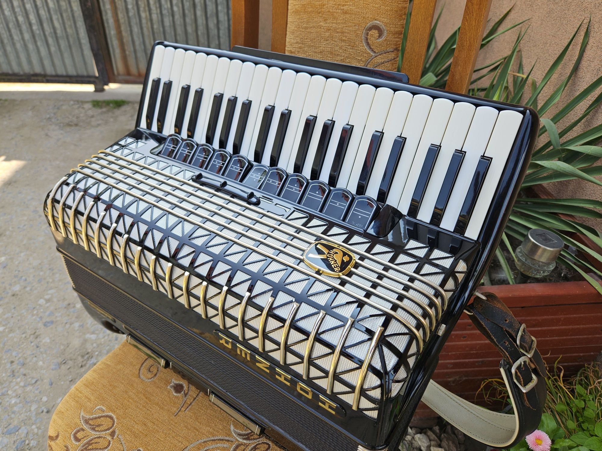 Akordeon Hohner Atlantic IV De Luxe 120