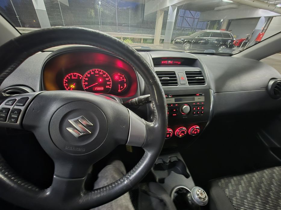 Suzuki SX4, stan dobry