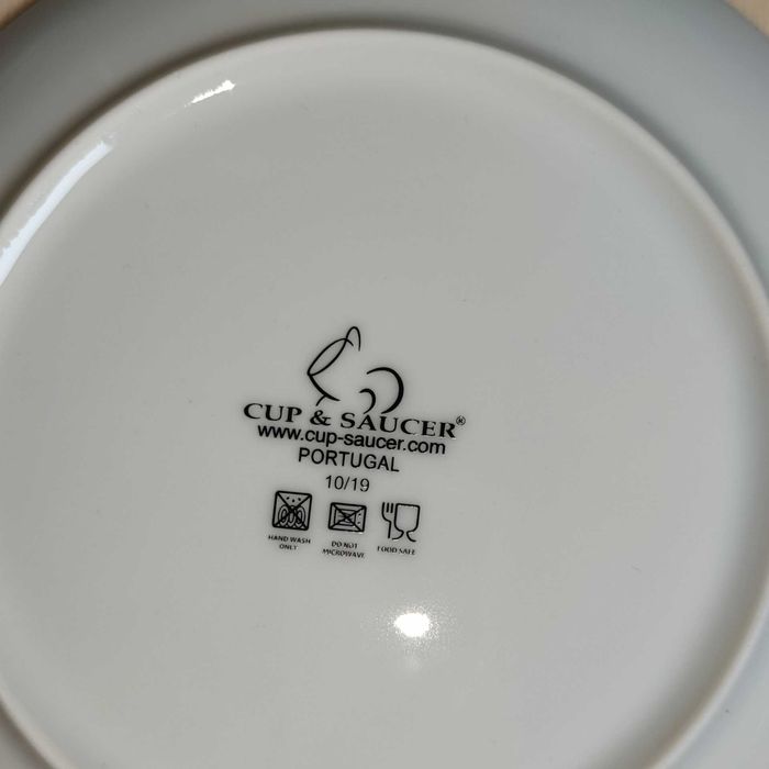 Conjunto de 2 Pratos Para Gato - Novos da Coleção GOURMET