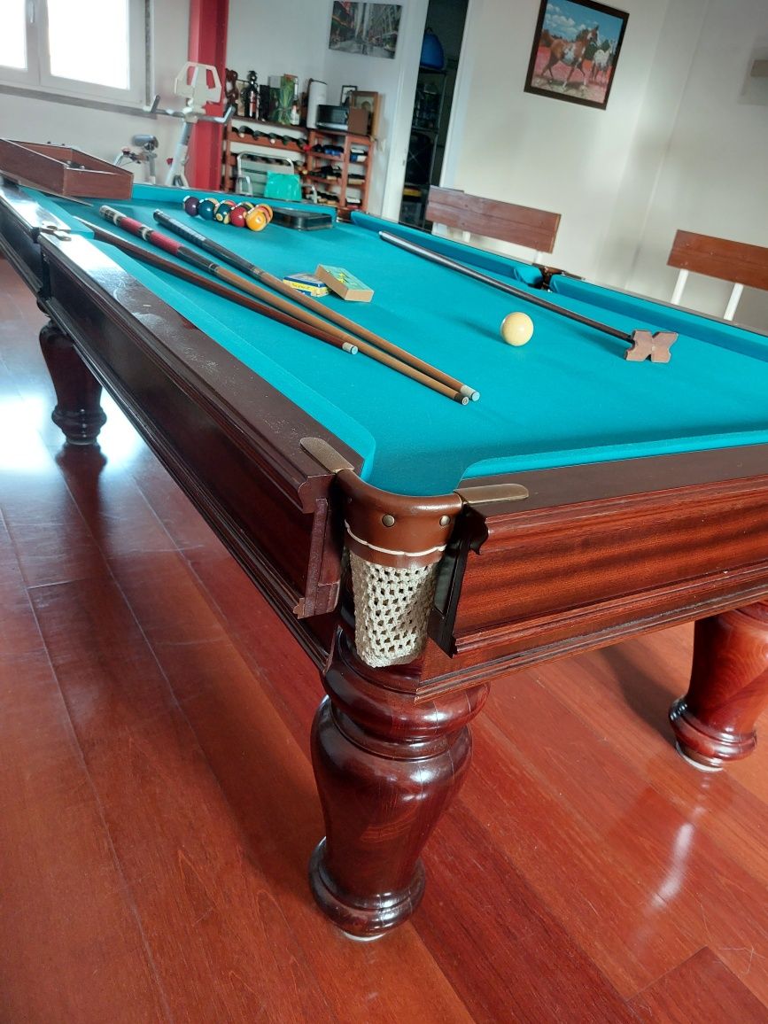 Mesa de snooker profissional
