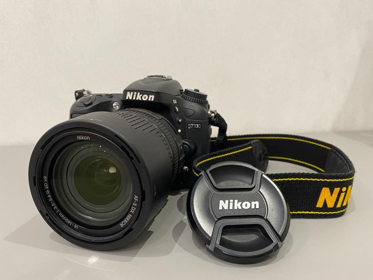 Nikon D7100 AF-S 18-140mm (пробіг 4900)