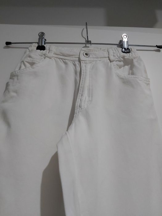 Przepiękne Białe spodnie 128 cm. Jak NOWE