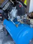 Dwutłokowa sprężarka / kompresor Airpress 50l