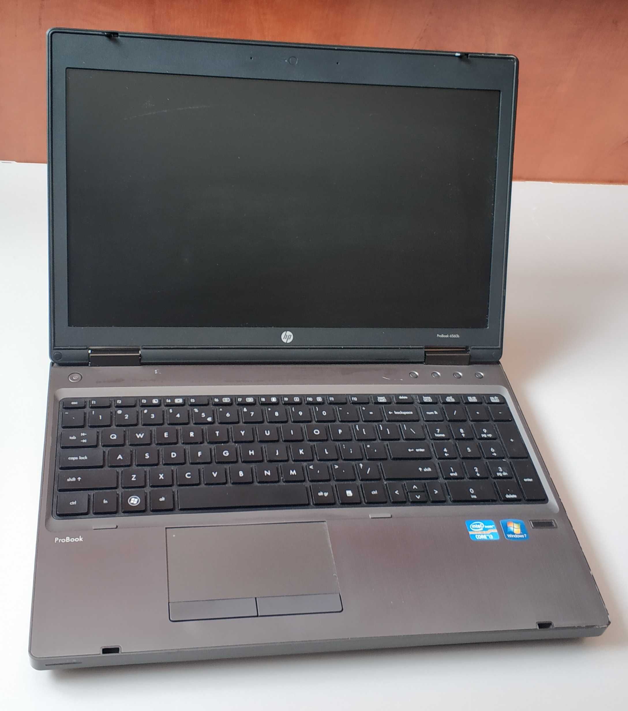 Laptop HP 6560b, i3, 4GB, matowa matryca, RS-232, DP