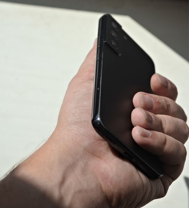Смартфон Samsung Galaxy s22 8/256