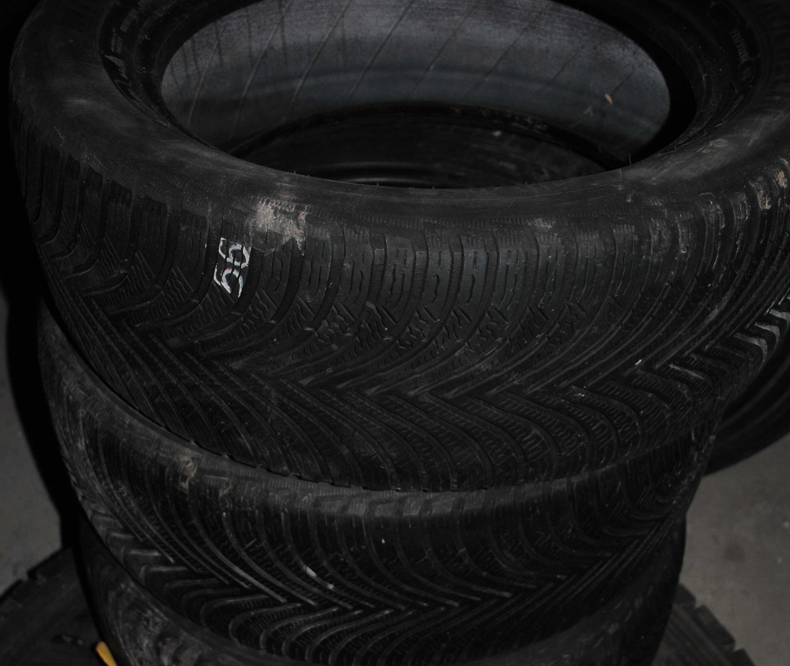 Зимові шини 215/55/Р16 Michelin Alpin 5 4,5 мм 2014р. Ціна за 1 шт