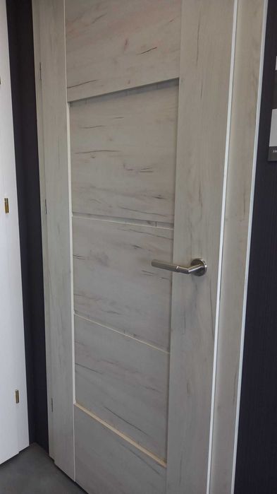 Drzwi wewnętrzne -> wyprzedaż ekspozycji + KLAMKA GRATIS