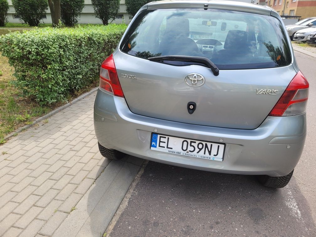 Sprzedam Toyotę Yaris II