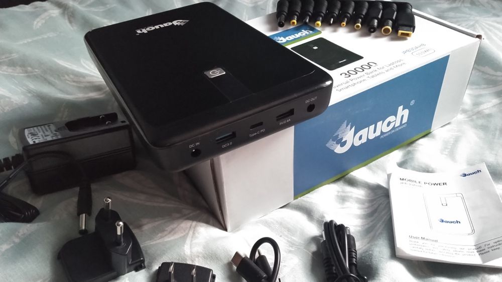 Amazon! Інвертор Power Bank для ноутбуків та роутерів Jauch 30000mAh