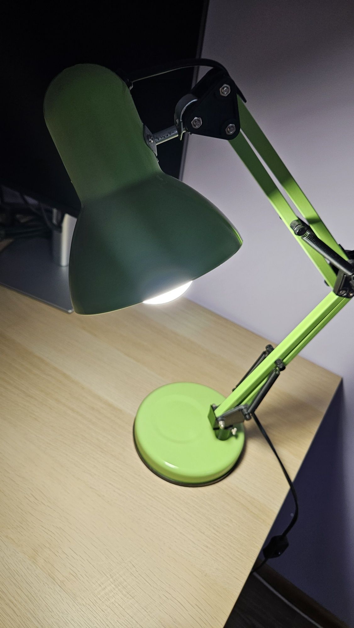 Lampka biurowa zielona regulowana rabalux żarówka
