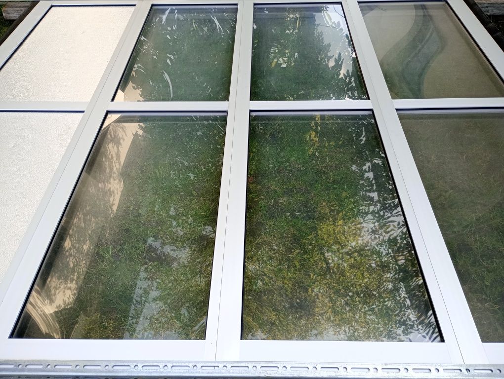 Brama i segmentowa garażowa panelowa aluminiowa przemysłowa