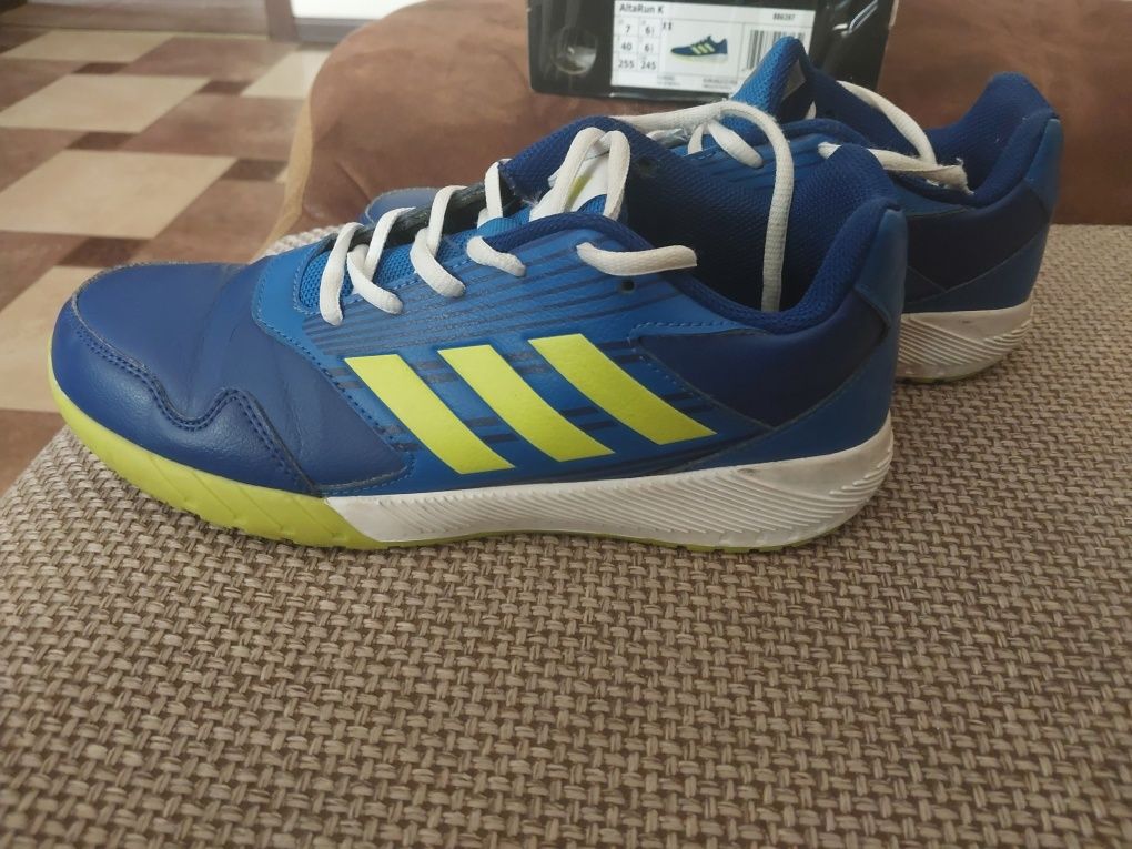 Buty adidas r.40