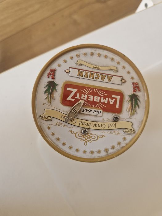 Puszka z pozytywka vintage Lambertz