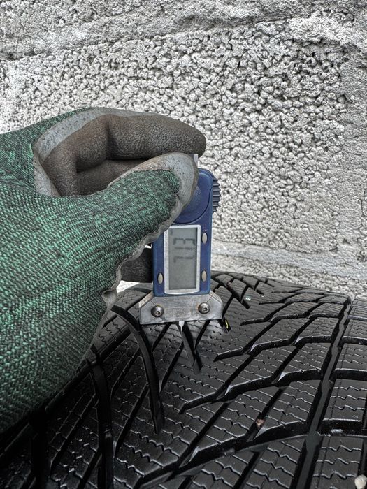 Koła Zimowe R19 5x108 Ford SMax Galaxy Opony 245/45/19 2023r.