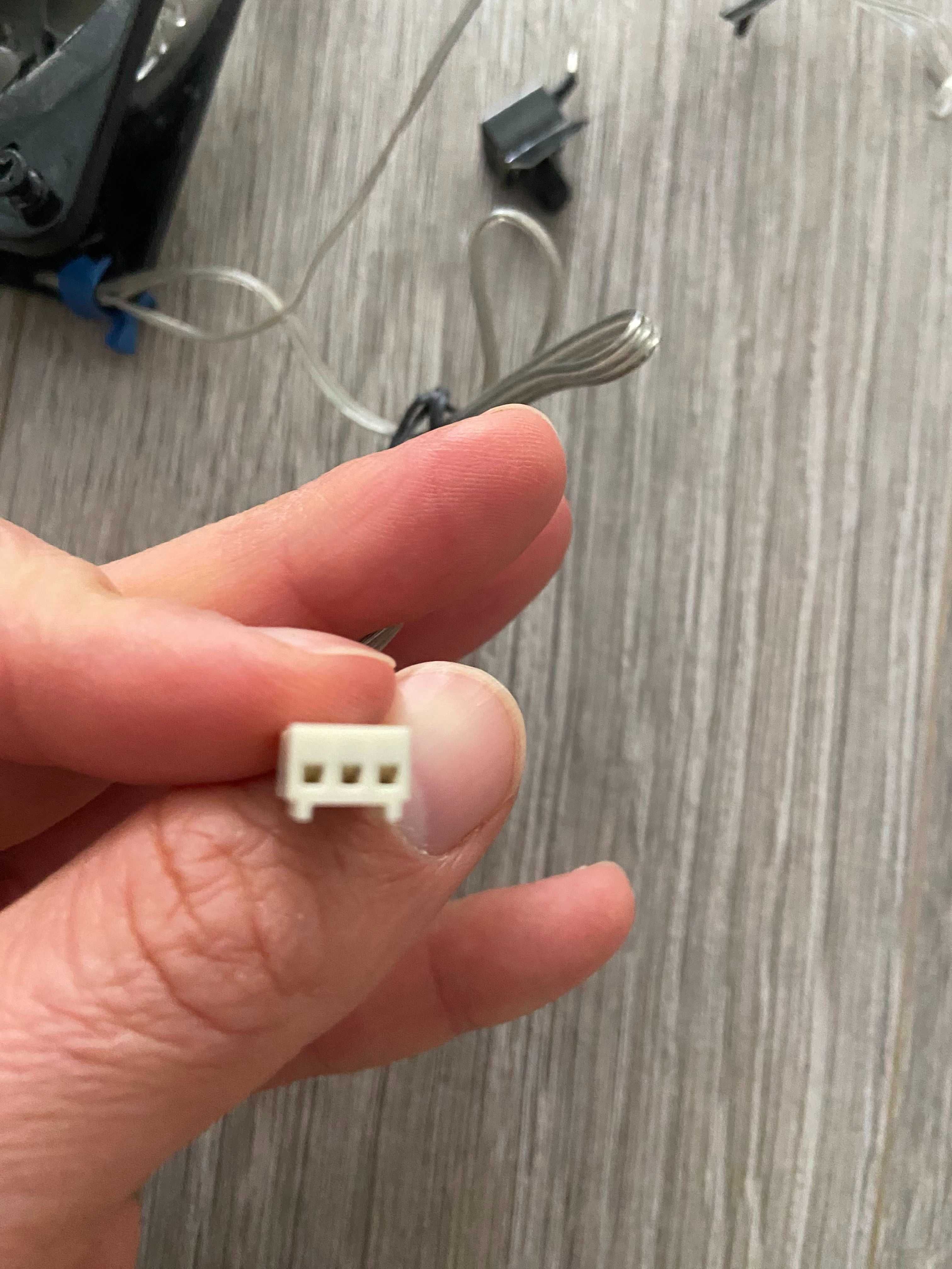 Wentylator  12V 0,4A regulacja predkości 3 pin