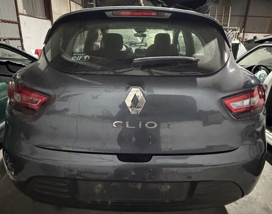 Renault clio 4 Mala/Parachoques/Portas