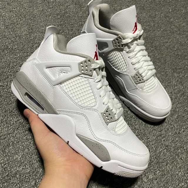 Buty meskie Mokasyny Jordan _4_Retro_White Oreo R.37.5