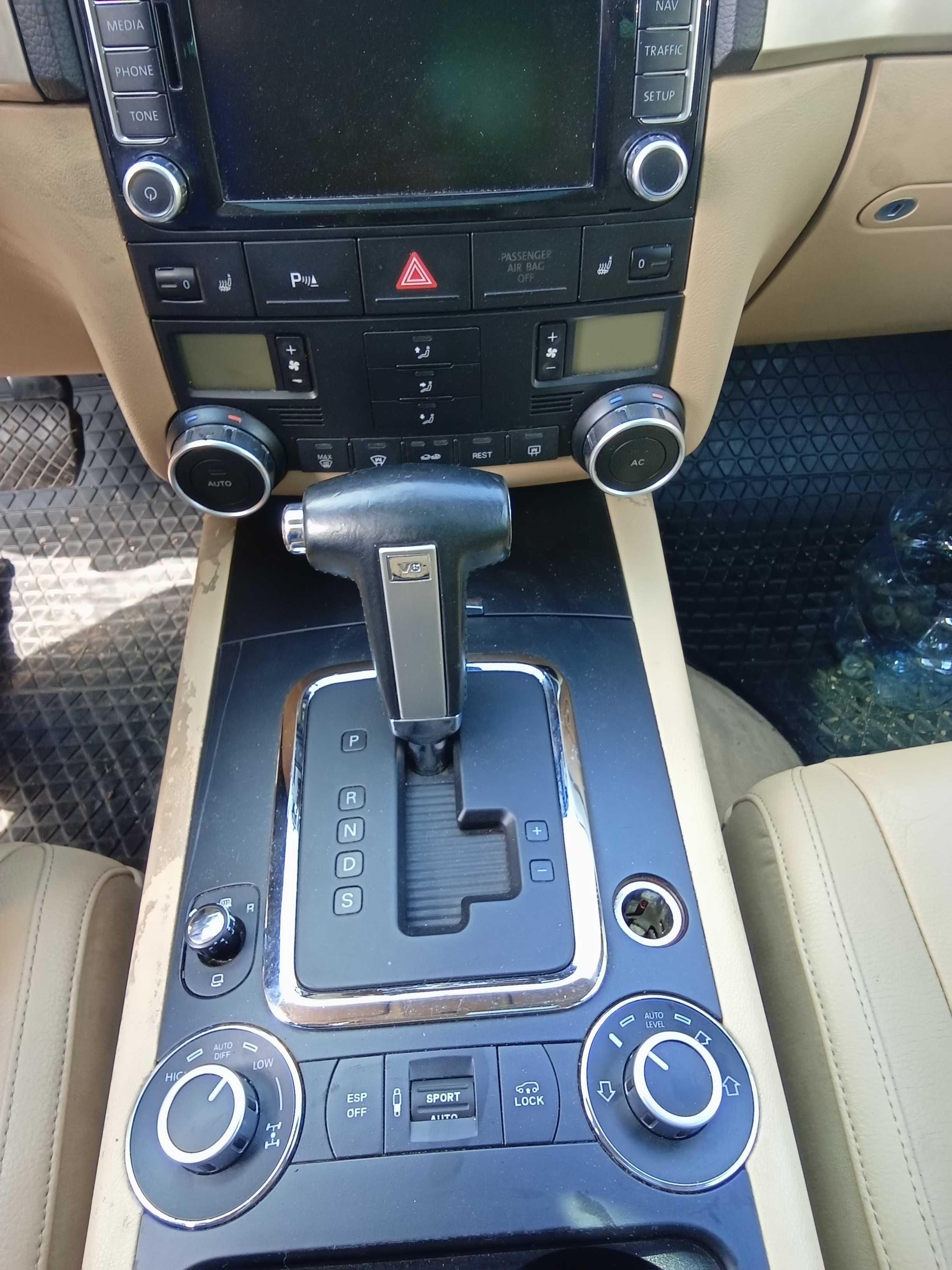 VW Touareg3,0tdi Lift  Full Opcja 187000Km Okazja!