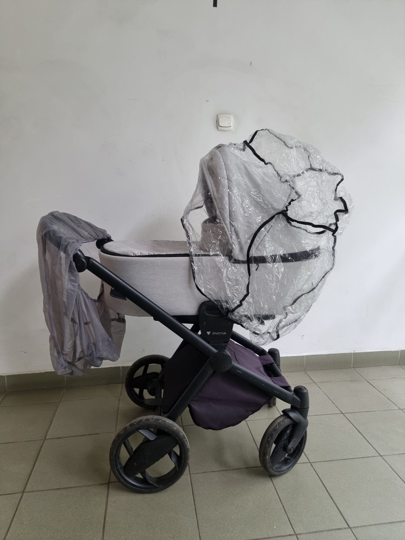 Wózek Invictus V-Plus