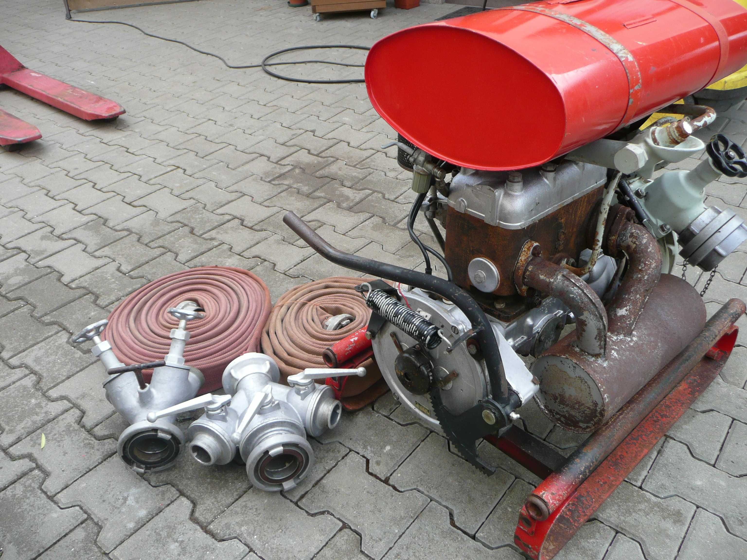 Motopompa strażacka TS8/8-T83/1  800 l   zabtek